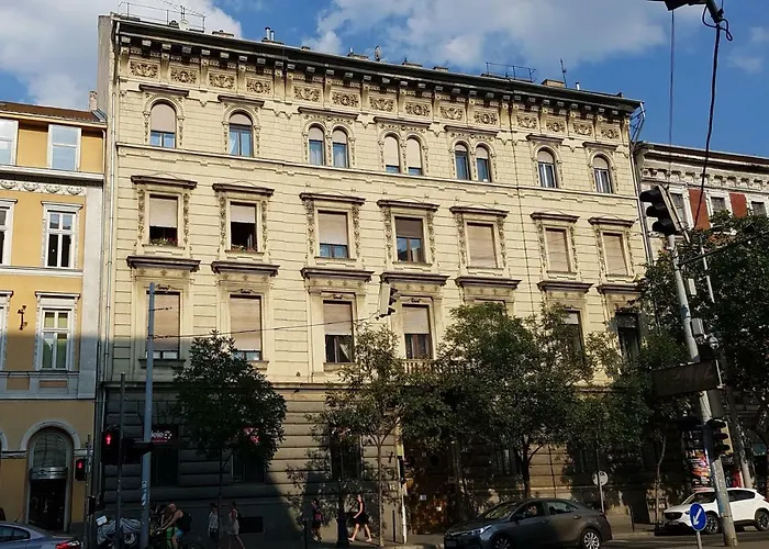 Boudoir Budapest Apartment